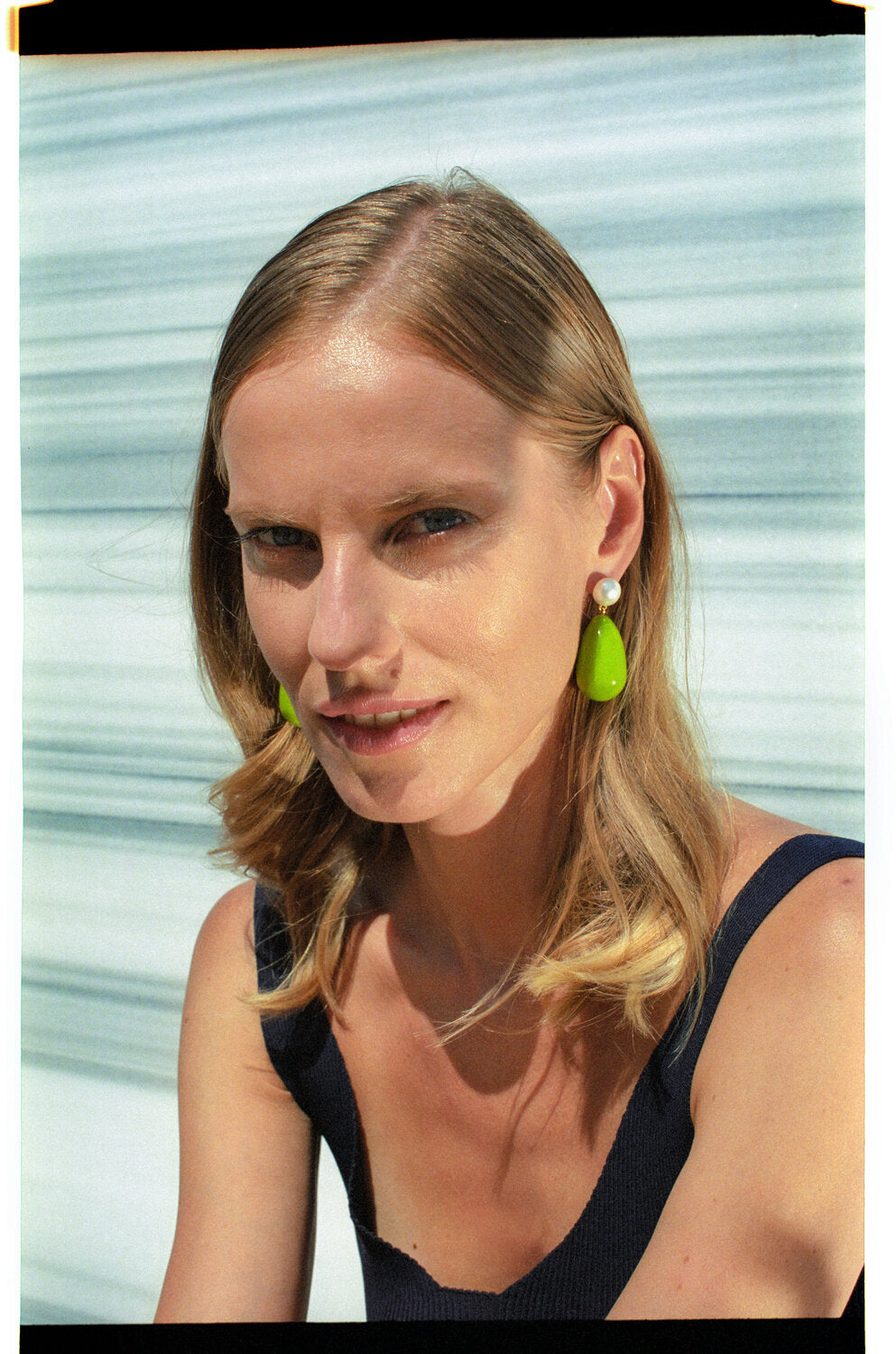 Drop øreringe - hvid/grøn